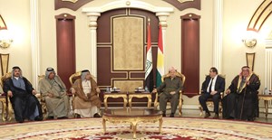 سەرۆک بارزانی و کەسایەتی هۆزەکان ٠١.JPG