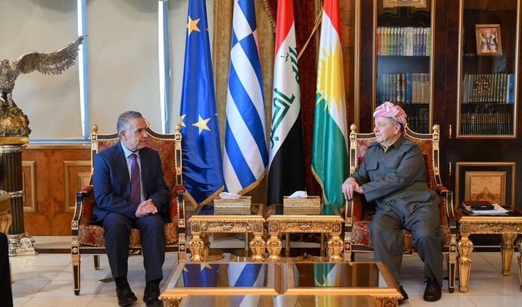 باڵیۆزی یۆنان 1.jpg